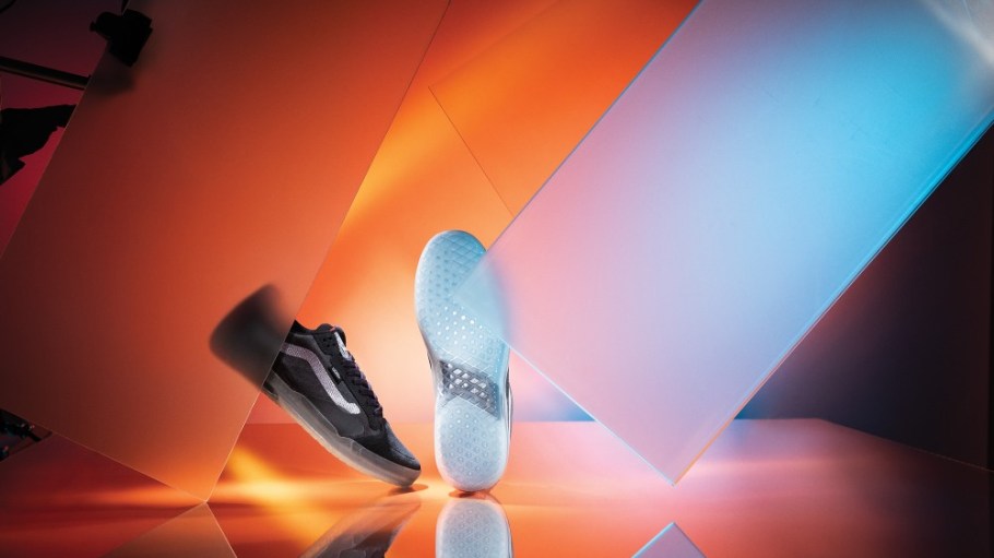 beplay官网娱乐货车的EVDNT UltimateWaffle混合的耐久性每天滑冰鞋的舒适的鞋。