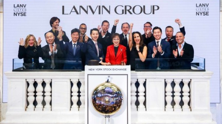 beplay官网娱乐Lanvin将于2022年完成IPO, VF可能出售Jansport, L Catteron投资数字原生大码品牌BloomChic。