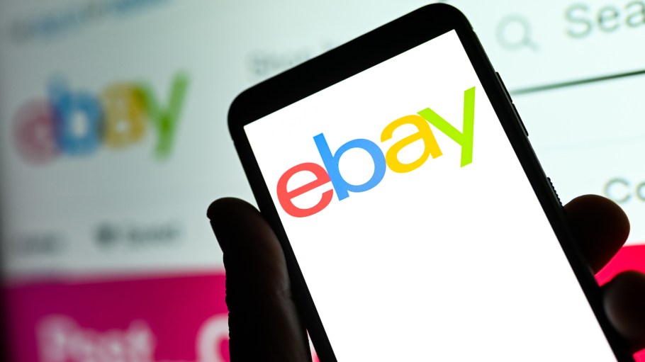 beplay官网娱乐eBay Inc .的首席执行官杰米•Iannone认为裁员当前不确定的宏观经济环境。