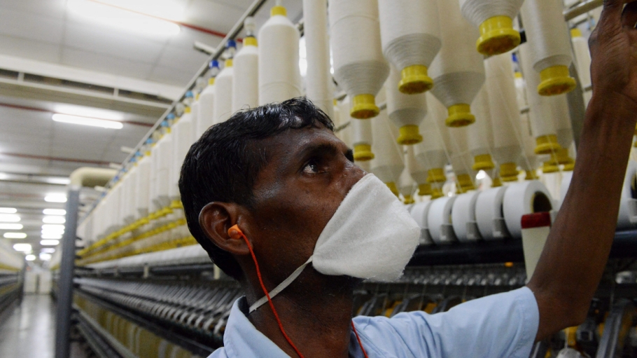 beplay官网娱乐在印度的一家纺织厂。