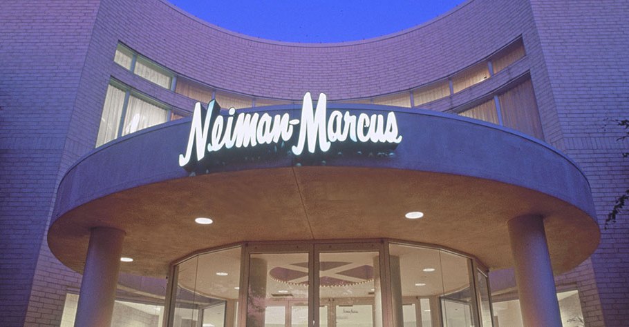 beplay官网娱乐内曼·马库斯位于伊利诺伊州芝加哥郊区奥克布鲁克的奥克布鲁克中心。